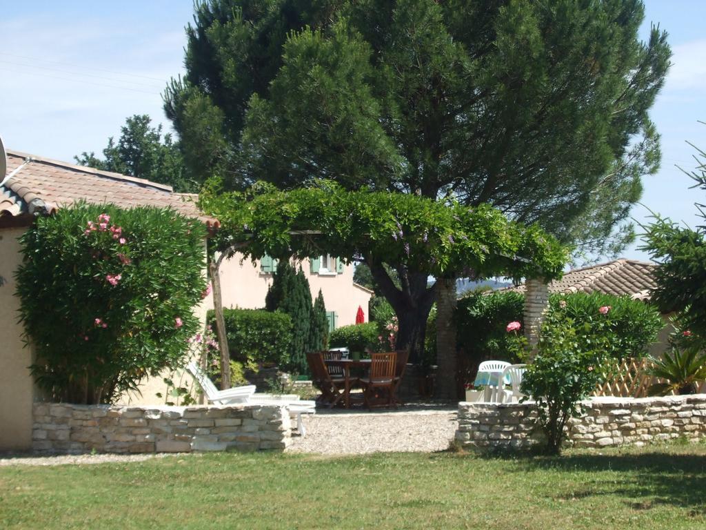Espace Loisirs Hotel Saint-Martin-dʼArdèche Exterior foto
